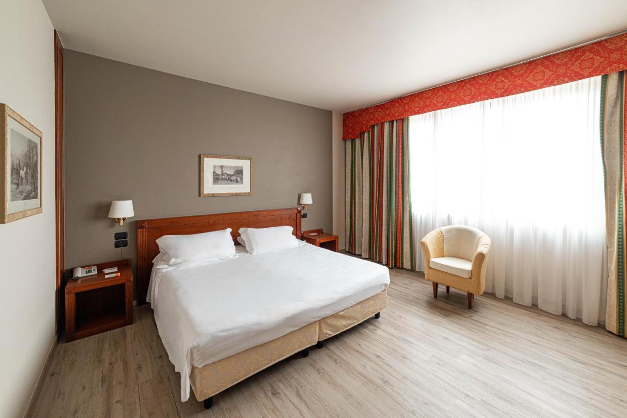 Phi Hotel Cavalieri Bra Extérieur photo